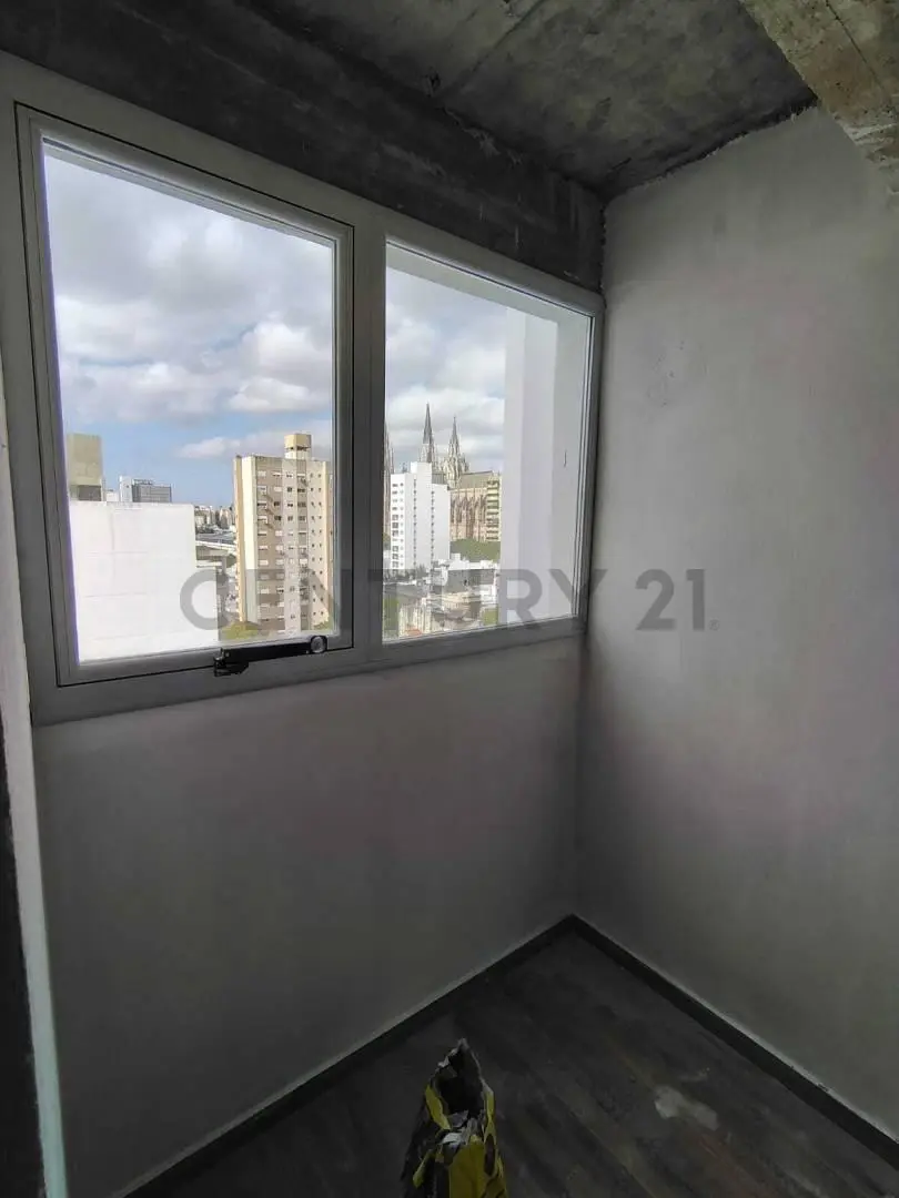Venta de departamento a estrenar! 49 e/ 16 y 17 3