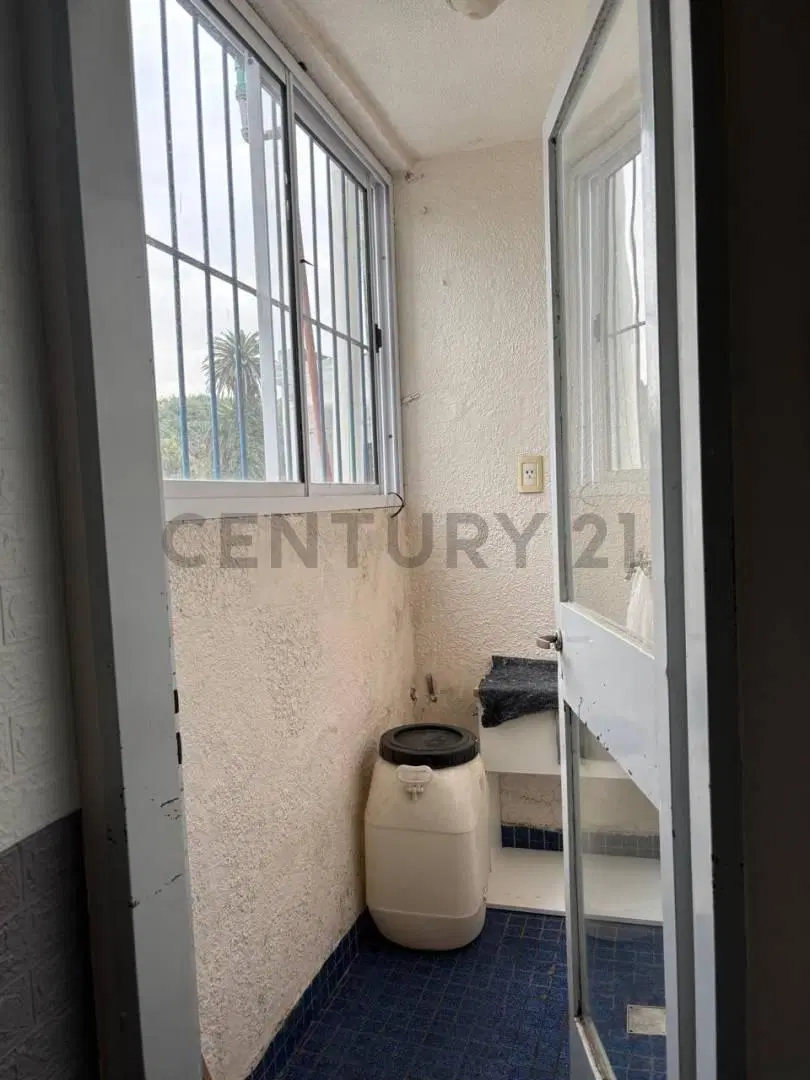 DEPARTAMENTO EN VENTA ZONA FACULTADES 4