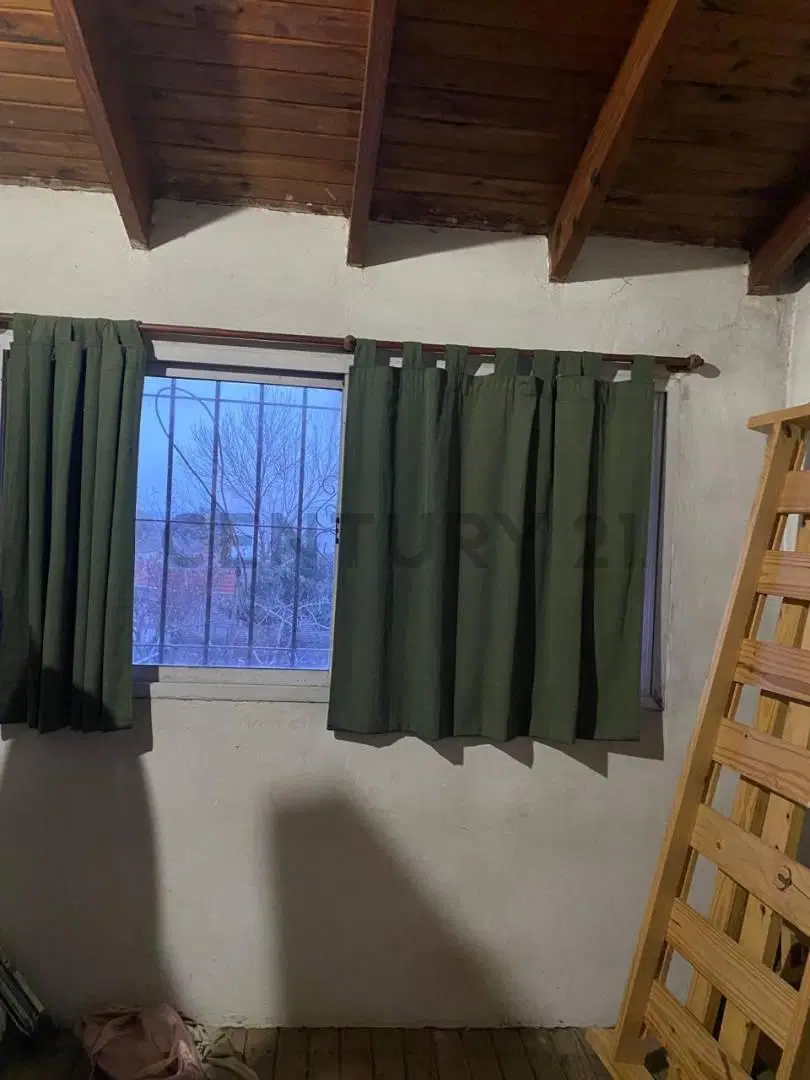 CASA DESARROLLADA EN DOS PLANTAS 5