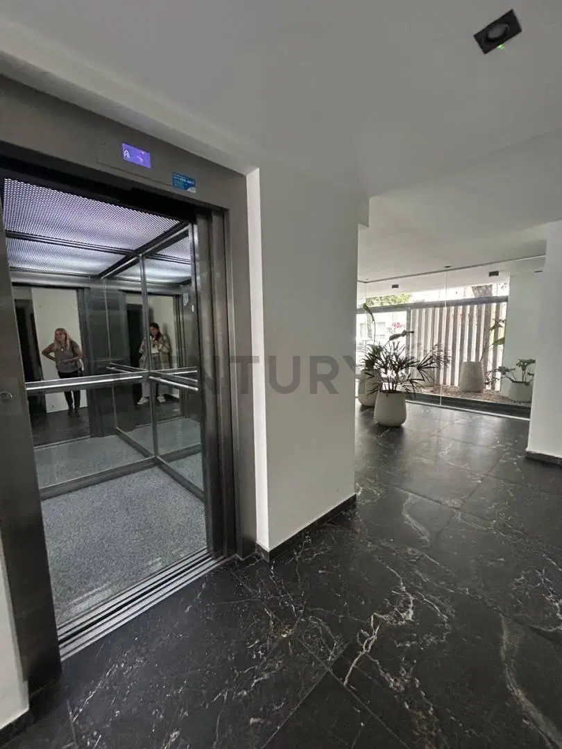 Moderno departamento de 1 dormitorio | Estilo industrial | Balcón | Excelente ubicación en La Plata 2