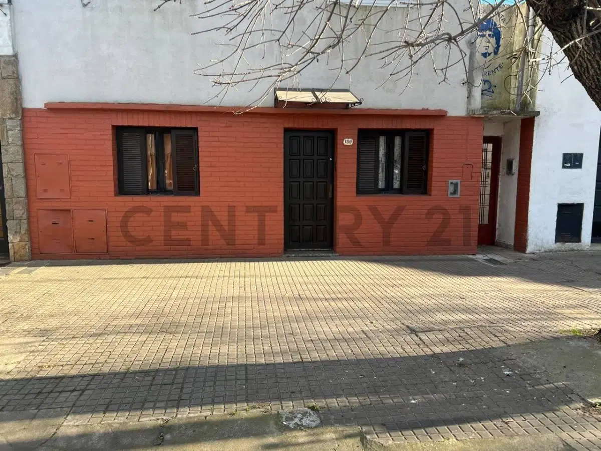 VENTA PH AL FRENTE 2 DORMITORIOS ALTOS DE SAN LORENZO 5