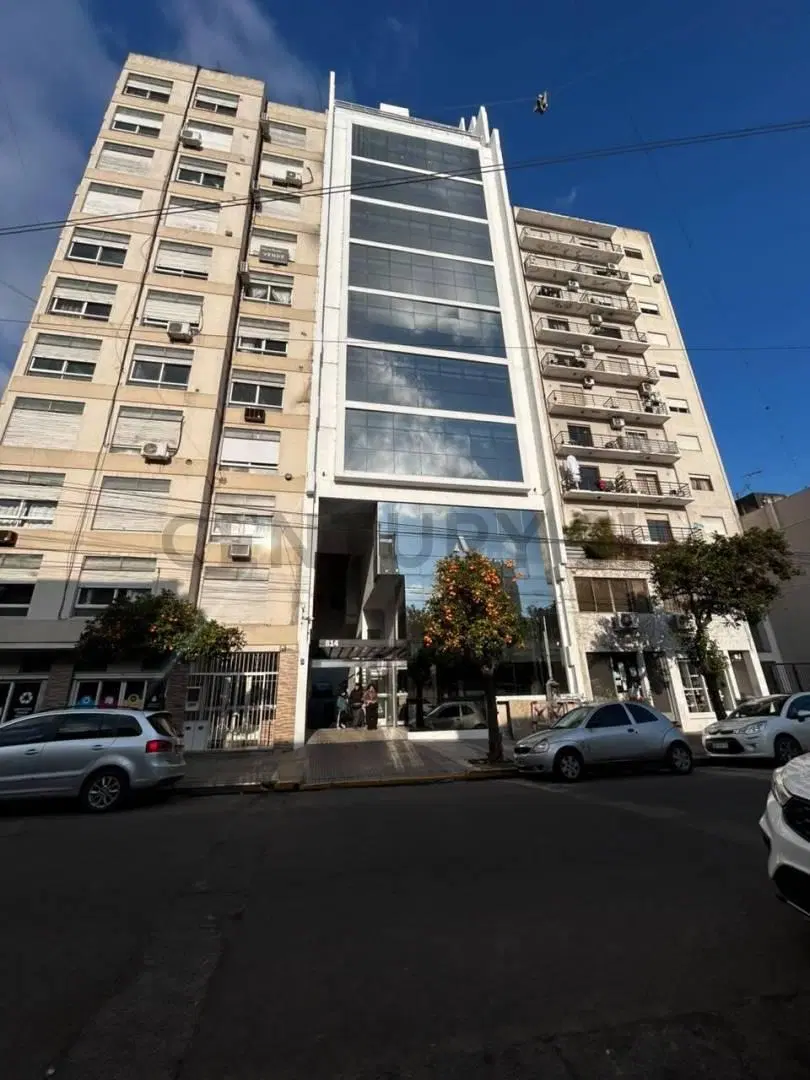 VENTA DE OFICINA A ESTRENAR 3