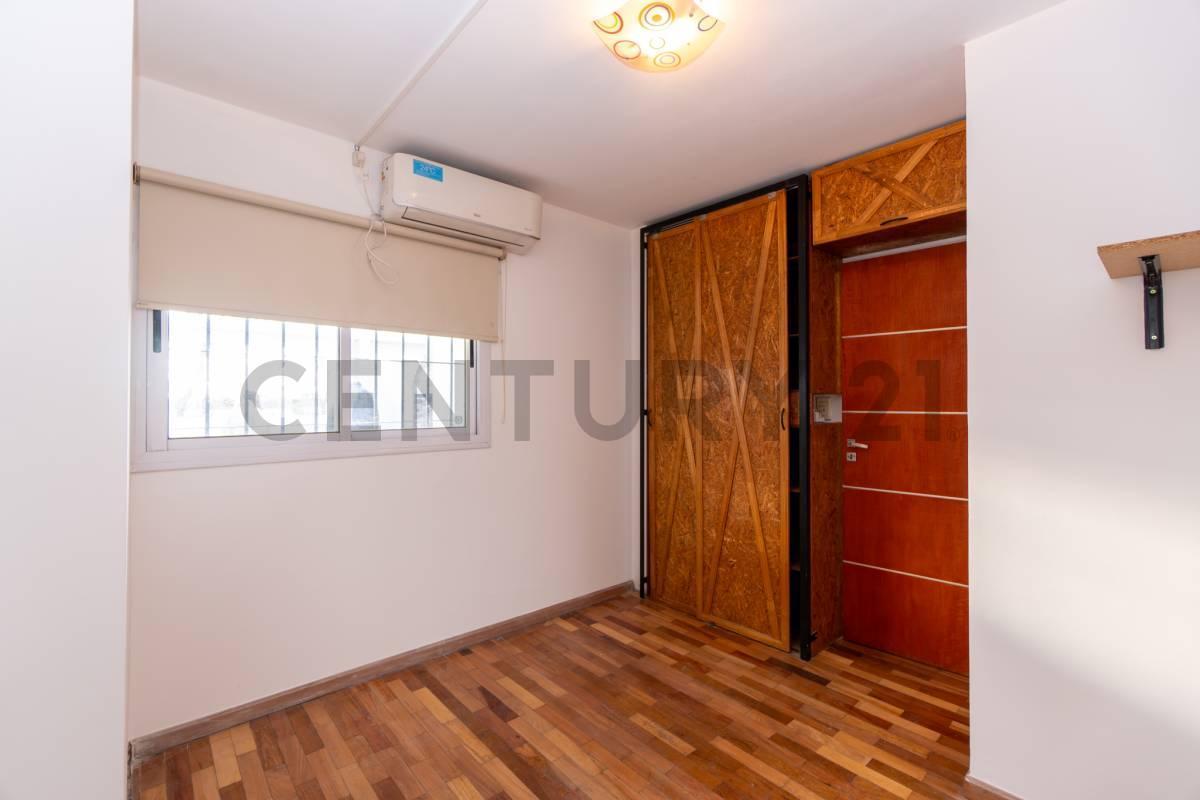 Foto de Departamento en alquiler – Dúplex de 2 dormitorios con balcón y terraza, imagen 4