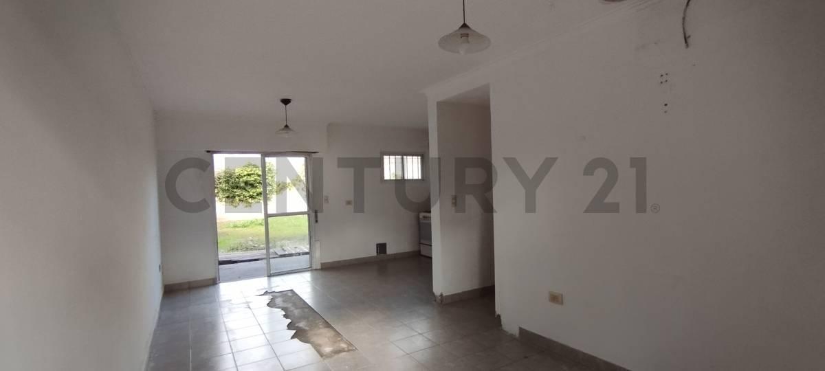 Foto de Casa en Venta 3 Dormitorios en San Carlos, La Plata, imagen 2