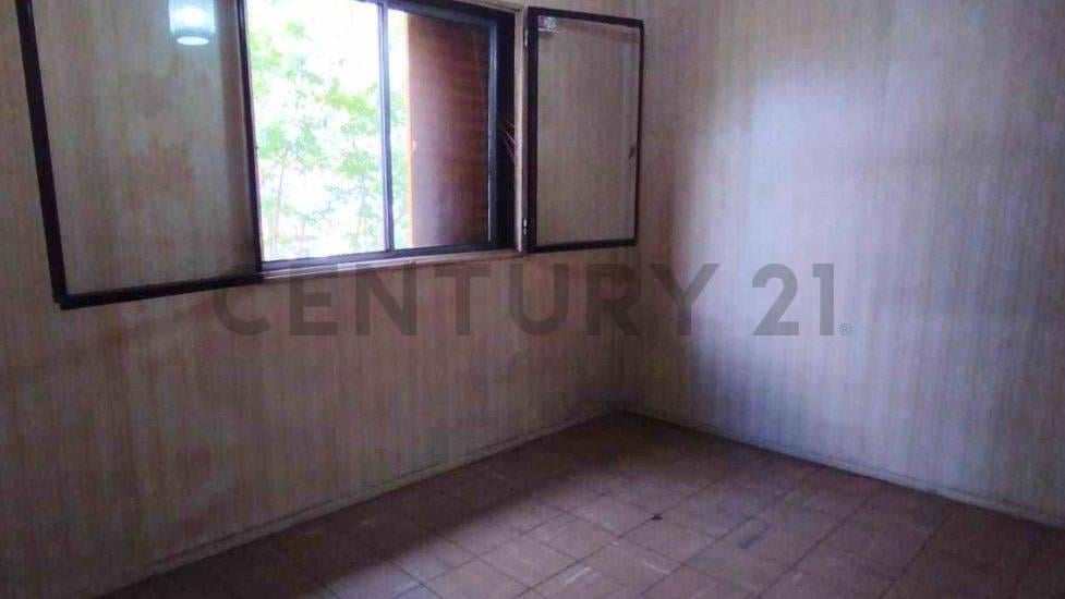 Foto de Casa en Venta 4 Dormitorios, Excelente Ubicación en Villa Elisa, imagen 5