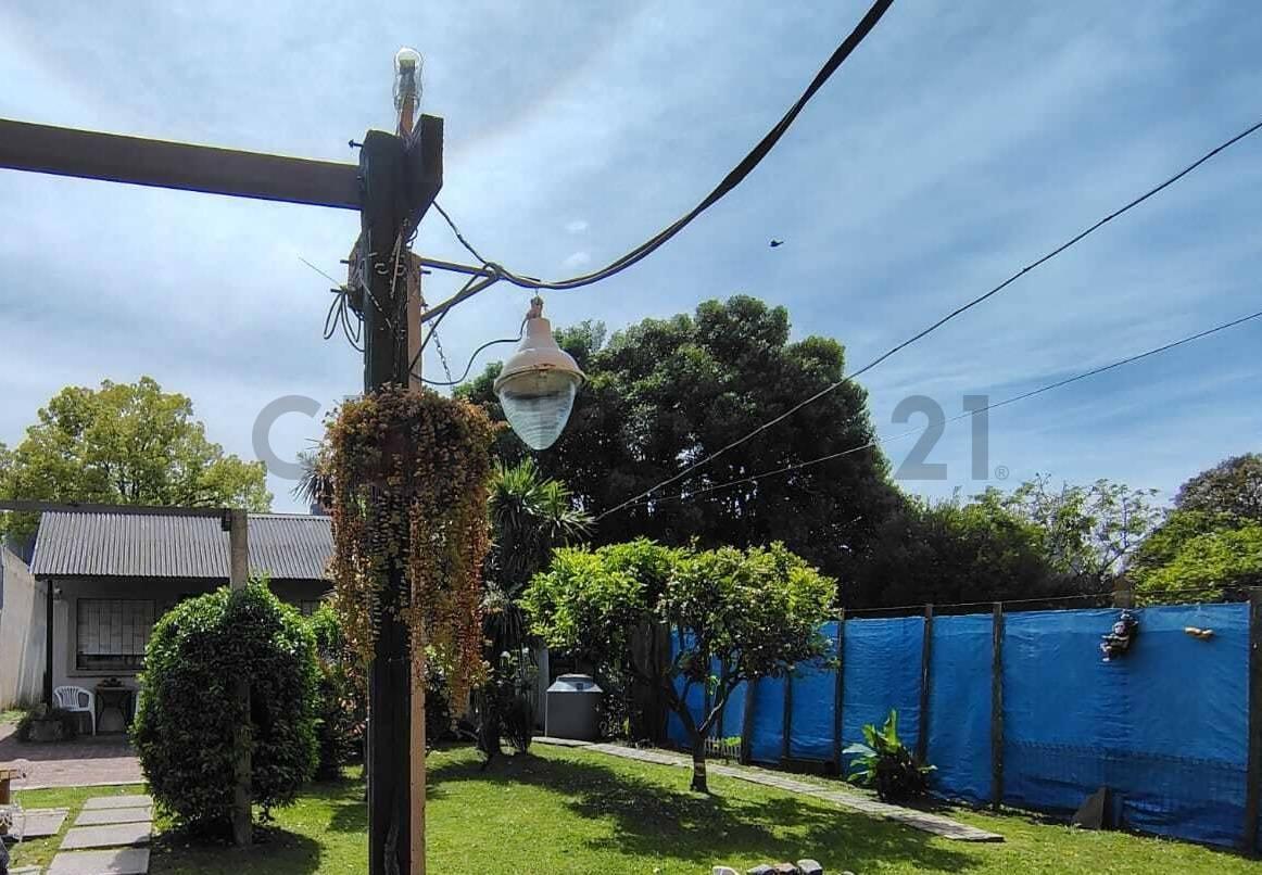 Foto de Galpón/depósito con vivienda sobre avenida., imagen 4