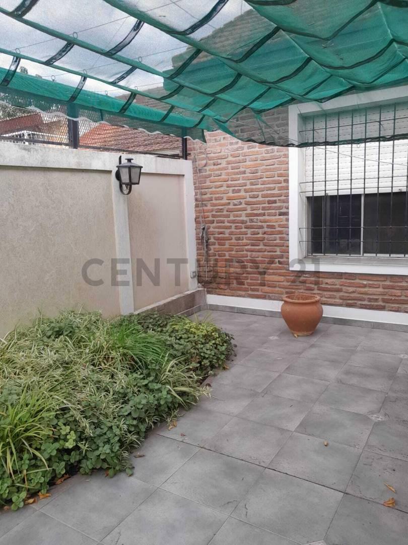 Foto de VENTA DE HERMOSA CASA DOBLE COCHERA DESARROLADA EN DOS PLANTAS, TRES, imagen 3