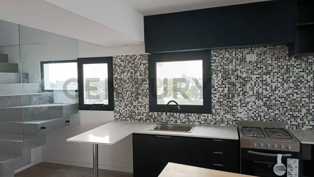 Foto de Semipiso A Estrenar + Cochera + TerrazaPrivada + Casco Urbano, La Plata, imagen 3