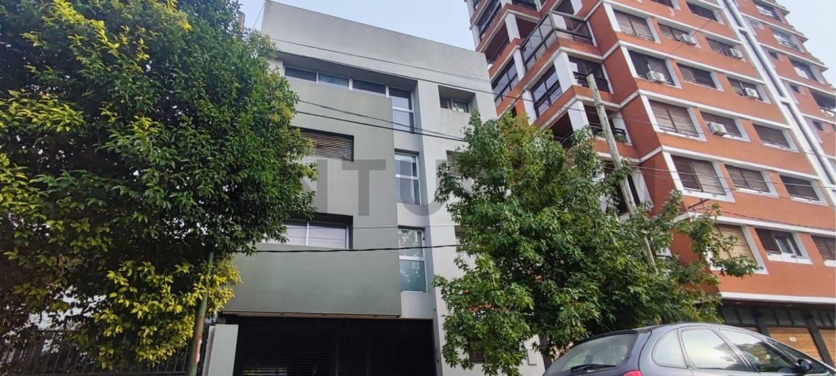 Foto de Piso en Venta 4 Dormitorios, 2 Cocheras, B° Norte, La Plata, imagen 1