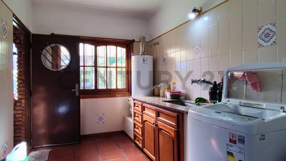 Foto de Casa en Venta en City Bell entre caminos, imagen 4