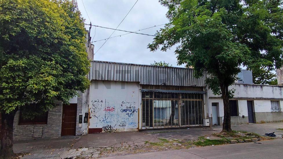 Foto de Venta GALPON 400 m² con oficinas en casco urbano, La Plata, imagen 1
