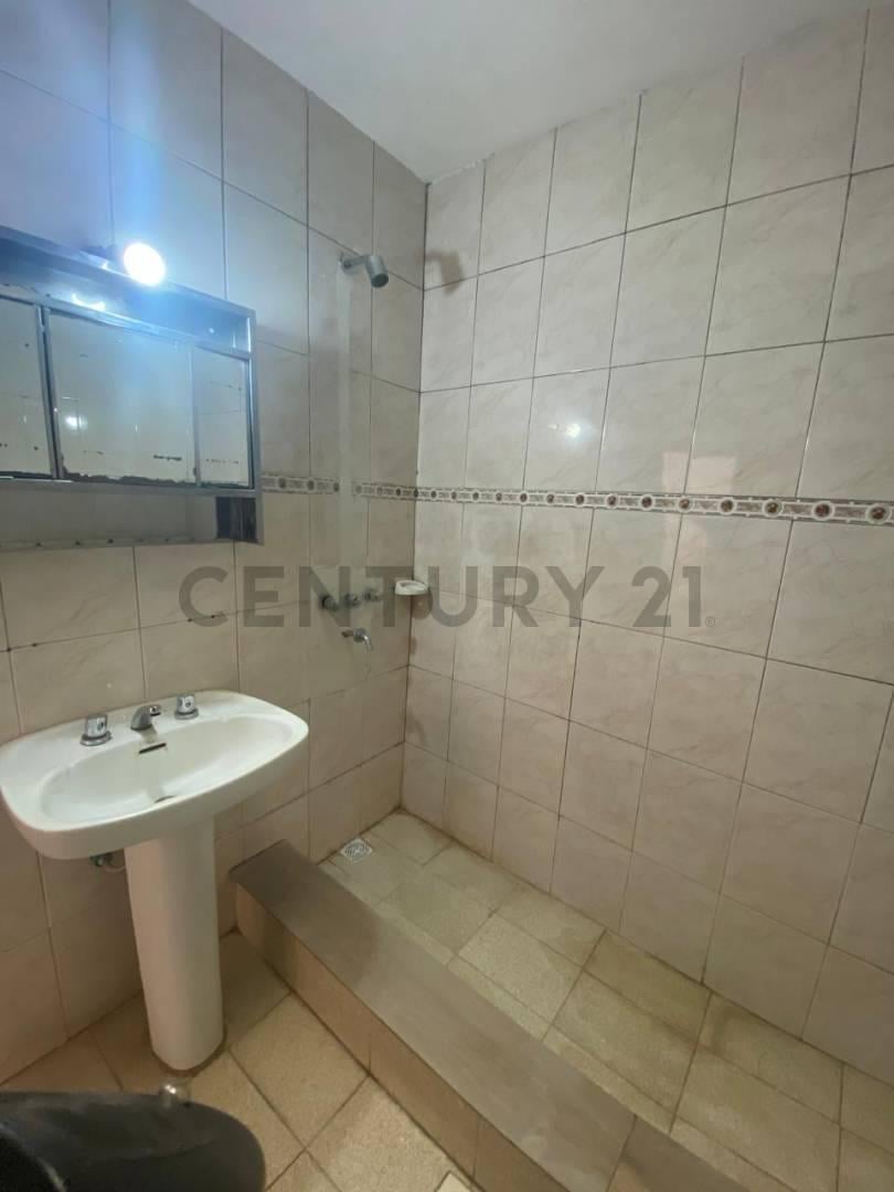 Foto de DEPARTAMENTO PH EN ALQUILER LOS HORNOS, imagen 5