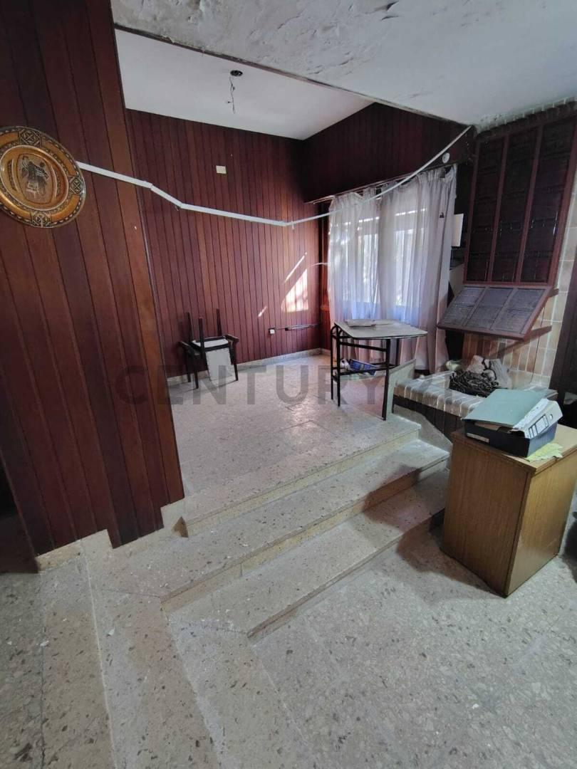 Foto de Venta de Casa a Remodelar sobre Av. Horacio Cestino e/ Independencia y, imagen 3