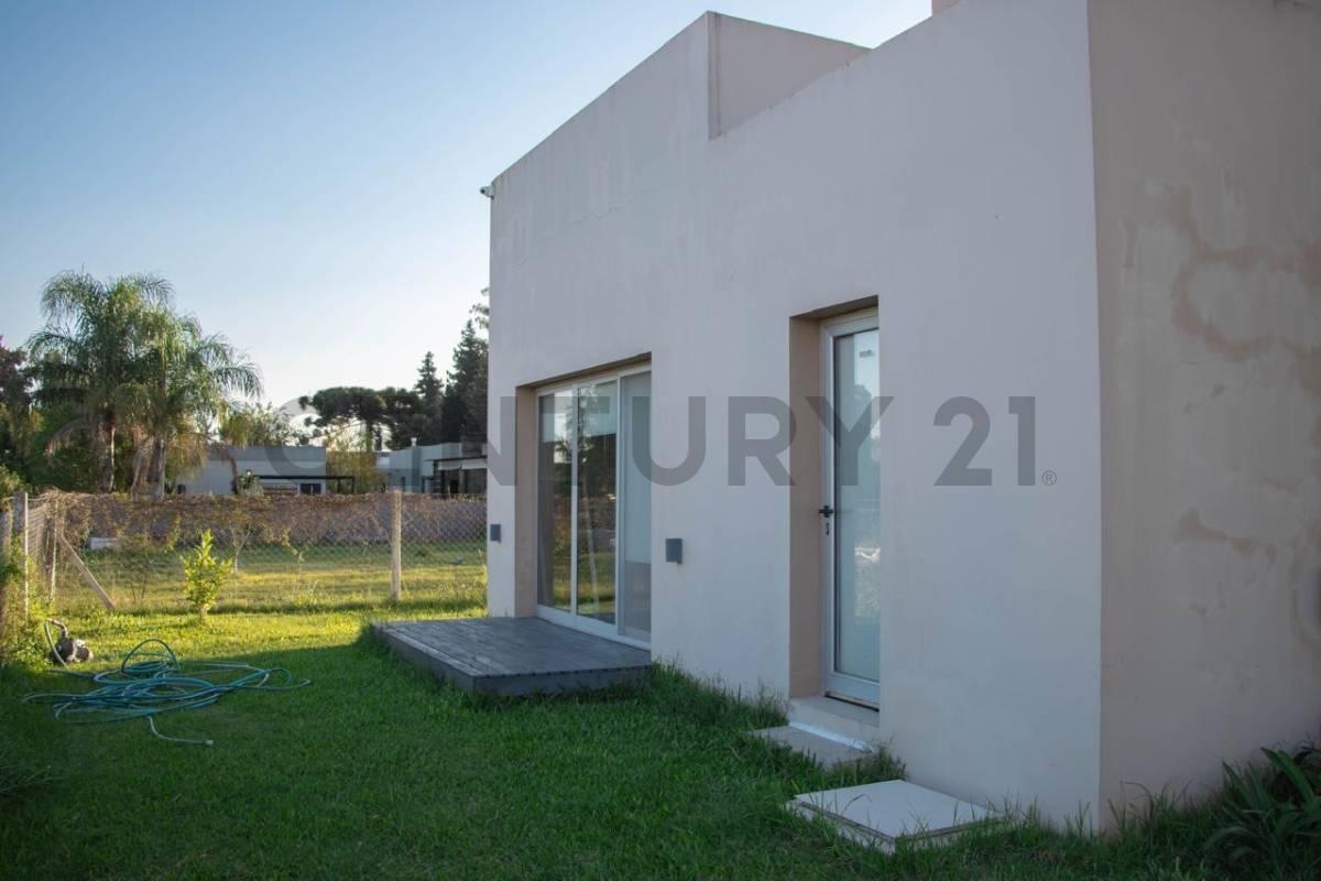 Foto de CASA EN BARRIO CERRADO EL REMANSO, imagen 4