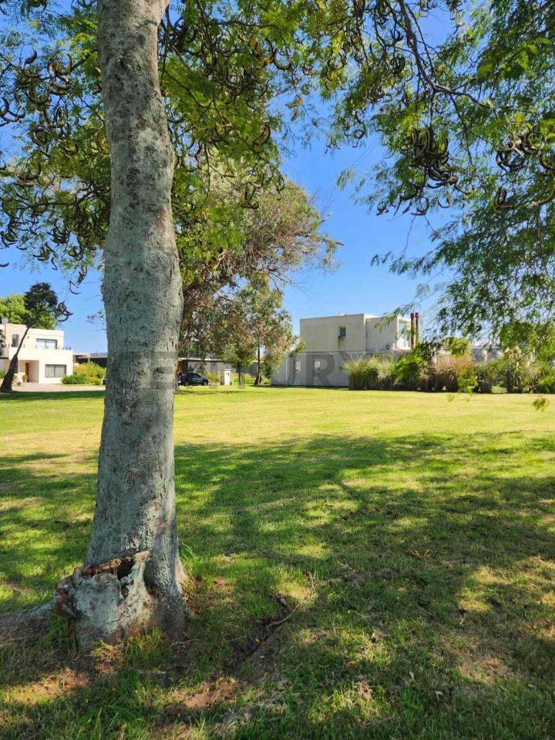 Foto de LOTE EN VENTA - GreenVille Polo & Resort - Hudson - Berazategui, imagen 4