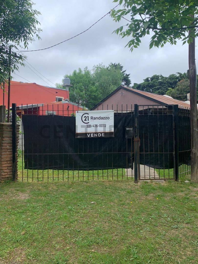 Foto de Venta de Casa de 2 Ambientes en City Bell, imagen 1