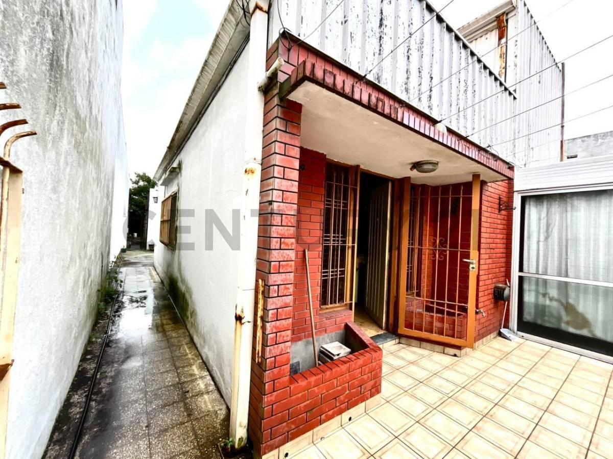Foto de Casa con local, quincho y cochera en venta – Ensenada, imagen 3