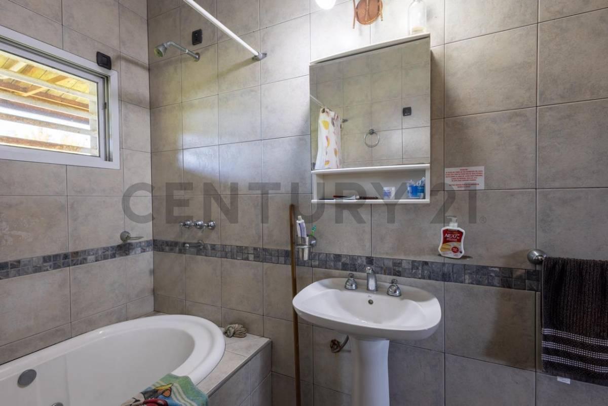 Foto de CASA QUINTA en Berisso LOS TALAS. ACEPTA PERMUTA EN PARTE DE PAGO, imagen 5