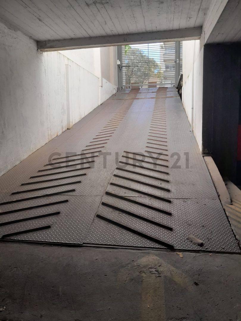 Foto de Venta de Cochera en La Plata Casco, La Plata, imagen 1