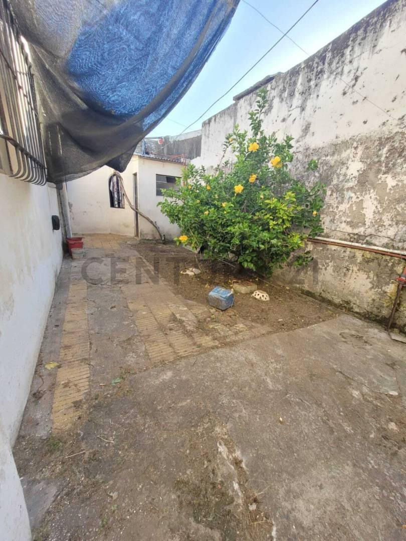 Foto de PH EN VENTA APTO BANCO. POSIBLE PERMUTA DE UN DORMITORIO EN LA PLATA, imagen 5