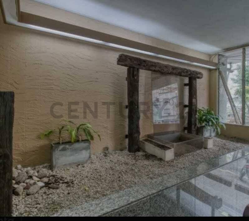 Foto de OFICINA ACEPTA PERMUTA POR DEPARTAMENTO CON BUENA UBICACION EN EL CASCO, imagen 4