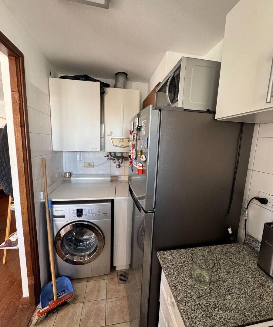 Foto de OPORTUNIDAD MERGER INMO, VENDE DPTO DE DOS DORMI, DOS BAÑOS! BALCON, imagen 2
