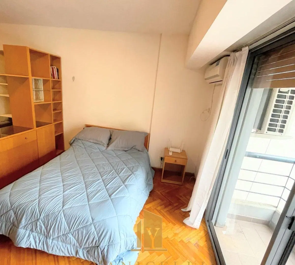 Excelente monoambiente AMOBLADO con BALCÓN - Recoleta 3