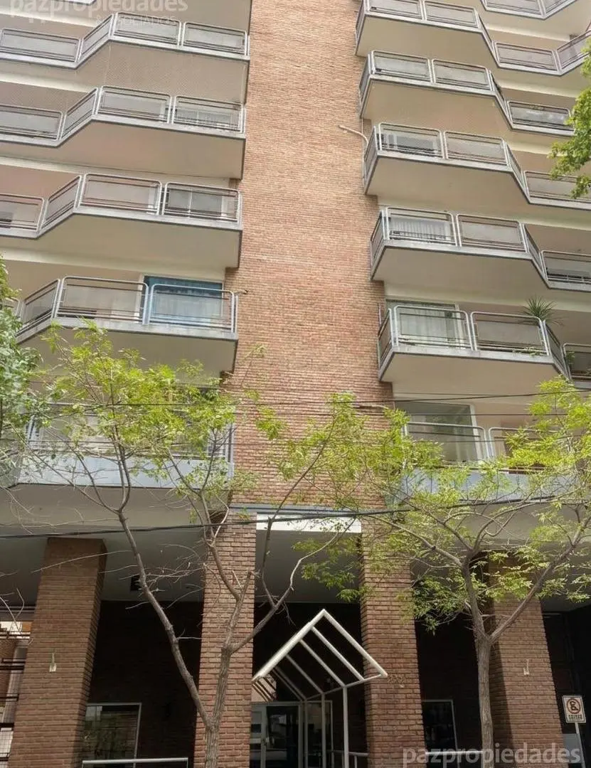 Alquiler Departamento 3 dormitorios con cochera y baulera 3