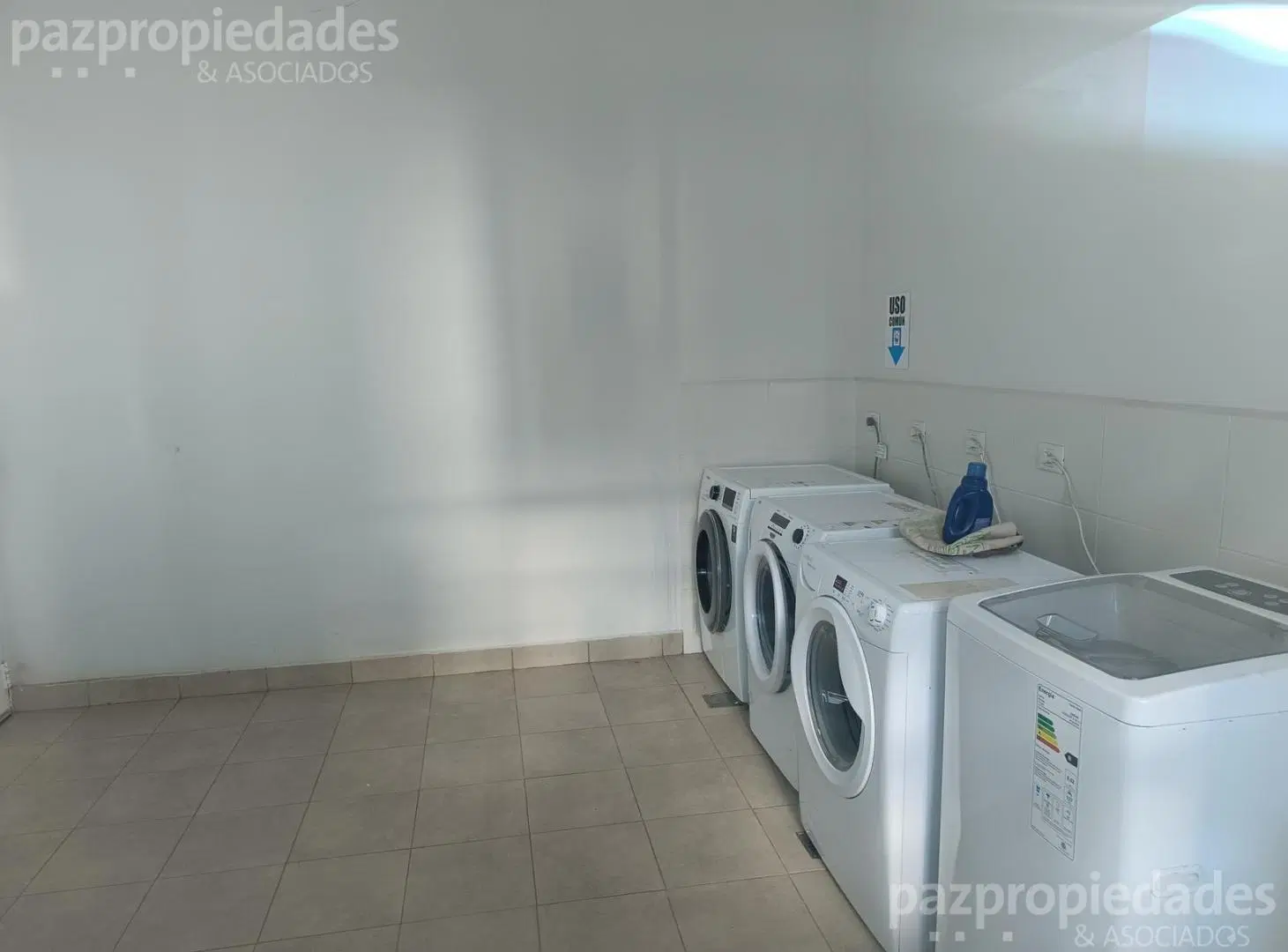 Departamento Apto profesional 1 dormitorio con cochera. 1