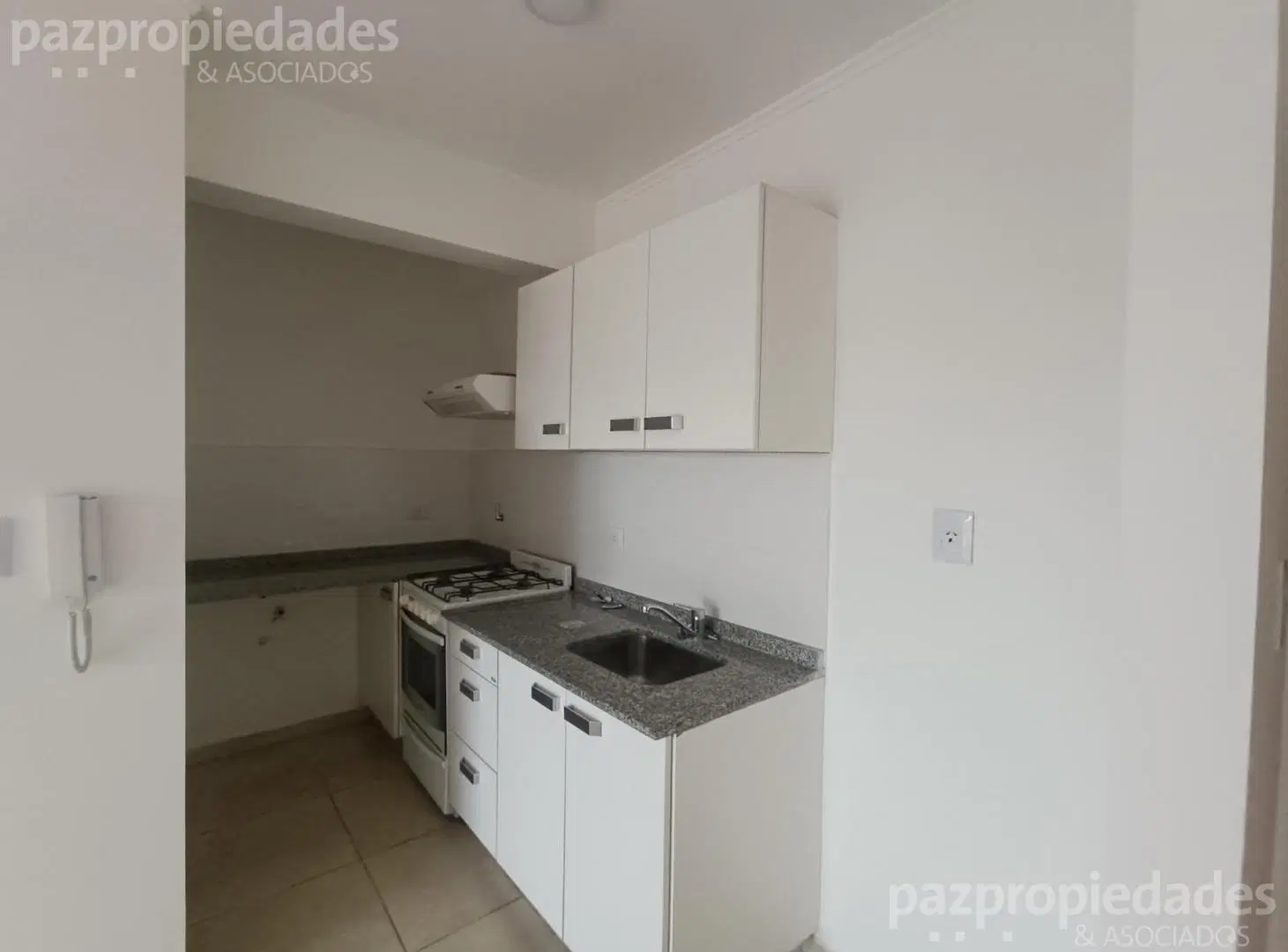 Departamento 1 dormitorio al frente con Balcon 4
