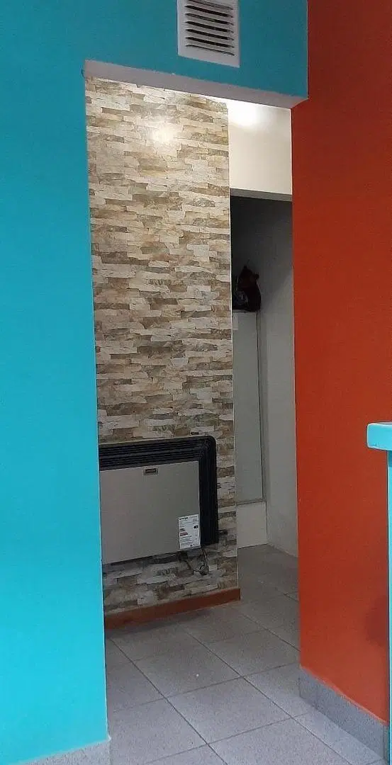 Venta casa dos dormitorios con pileta Plottier 8