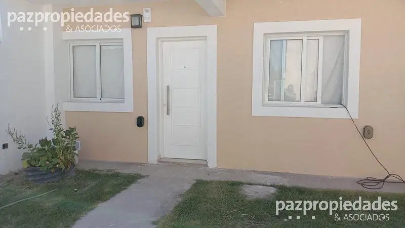 Departamento - 2 ambientes - Candolle 1500 - Plottier 1