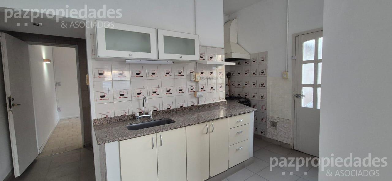 Foto de ALQUILER CASA 1 DORM COCHERA NEUQUEN, imagen 2