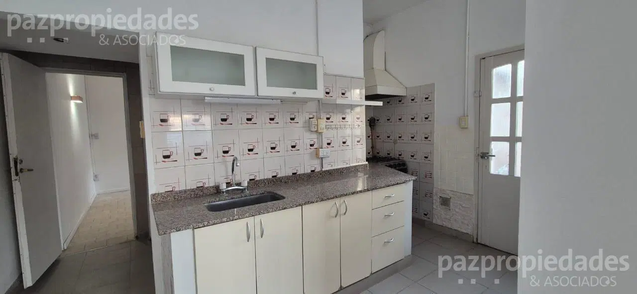 ALQUILER CASA 1 DORM COCHERA NEUQUEN 2