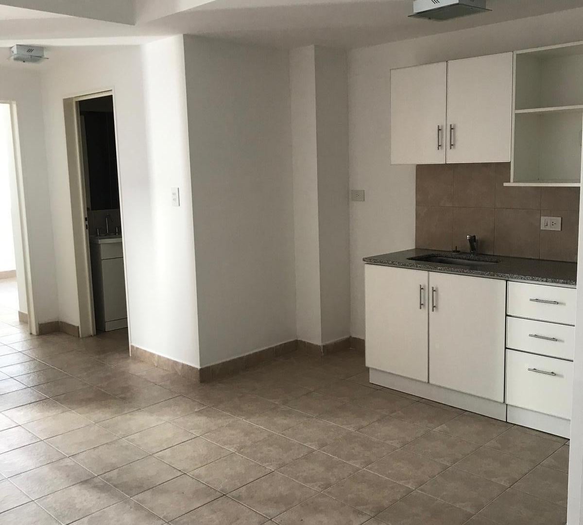 Foto de Departamento 1 dormitorio en alquiler z/ Universidad del Comahue., imagen 2