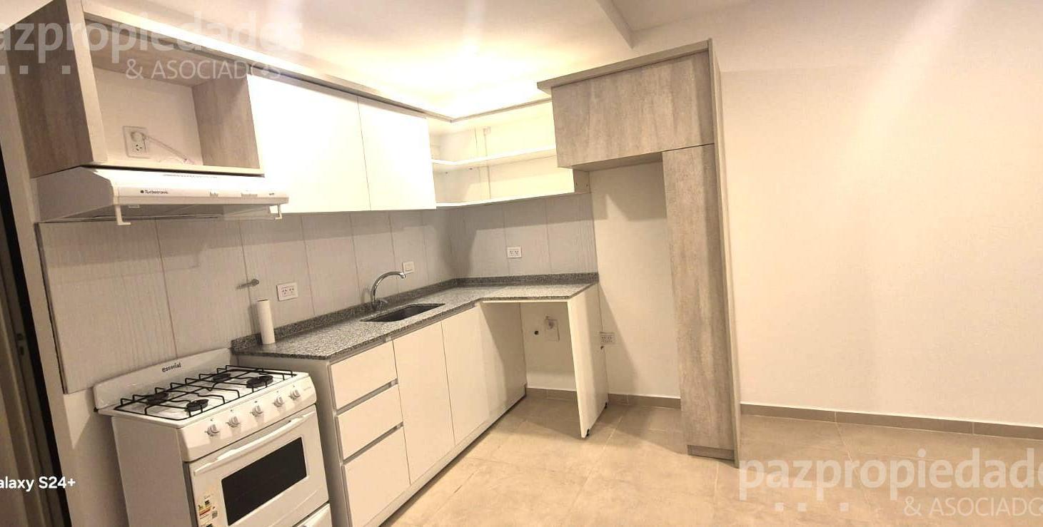Foto de Alquiler Dto. de 1 Dormitorio C/cochera, imagen 3