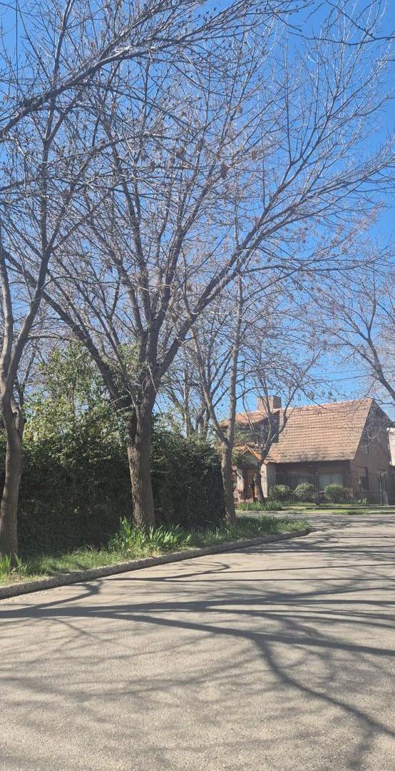 Foto de Venta Terreno en esquina Barrio Belgrano Cipolletti, imagen 1