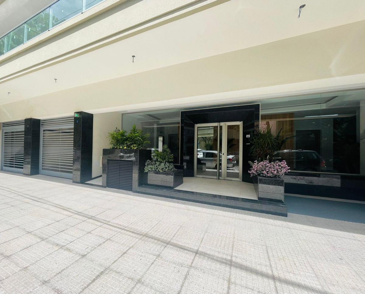 Venta de Semipisos de 4 Ambientes de Categoria C/baulera 4