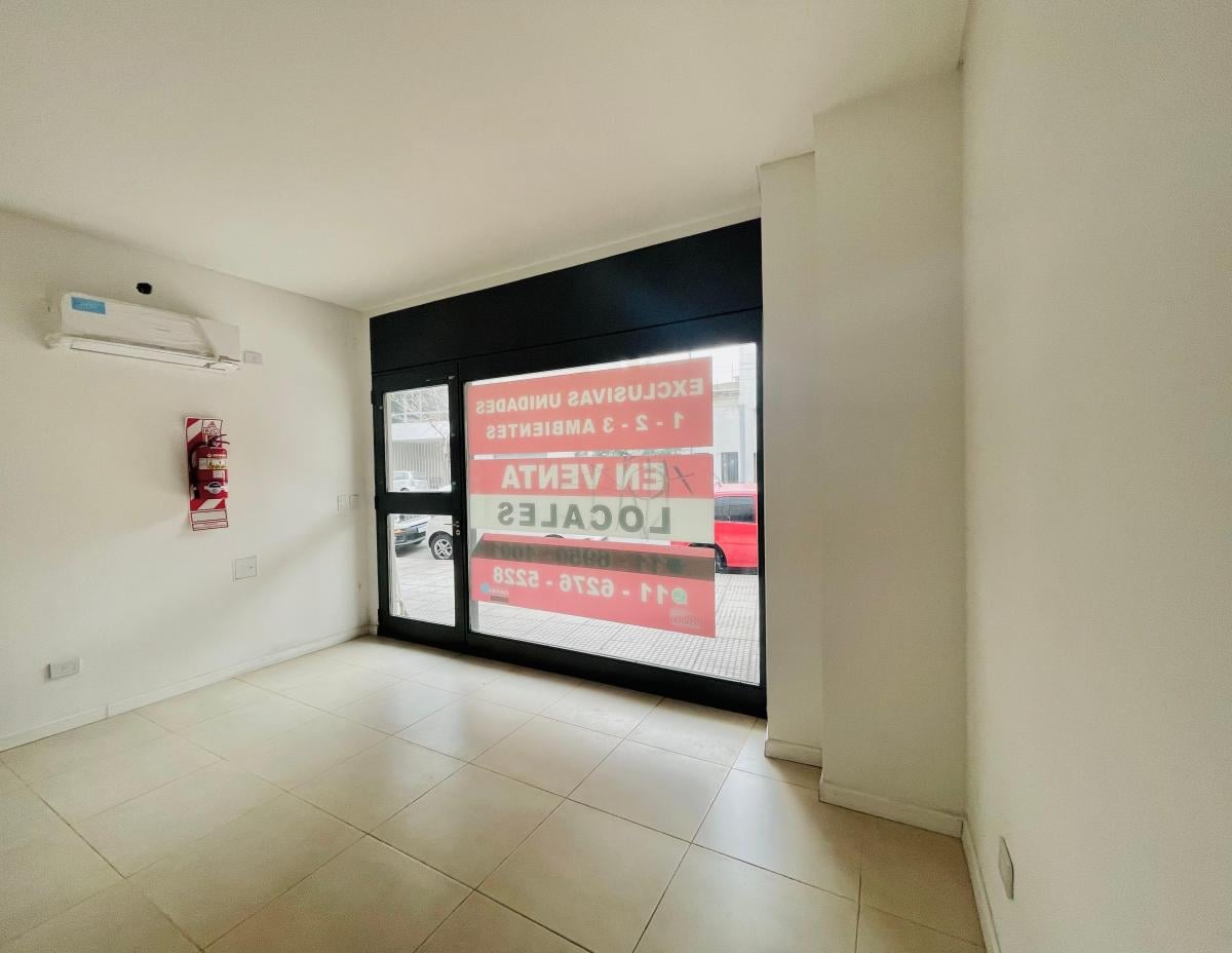 Foto de VENTA O ALQUILER DE LOCAL EN PARQUE CHACABUCO, imagen 4