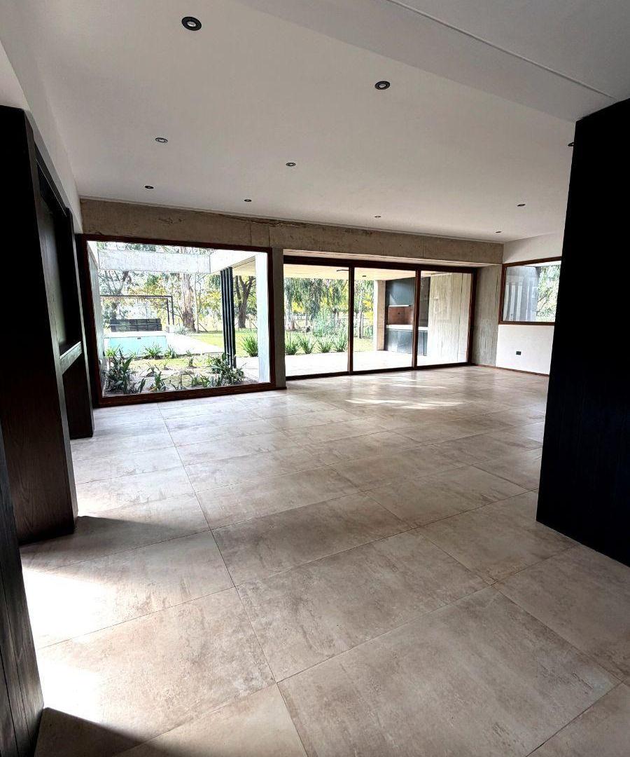 Foto de CASA EN ALQUILER A ESTRENAR 4 AMBIENTES, imagen 3