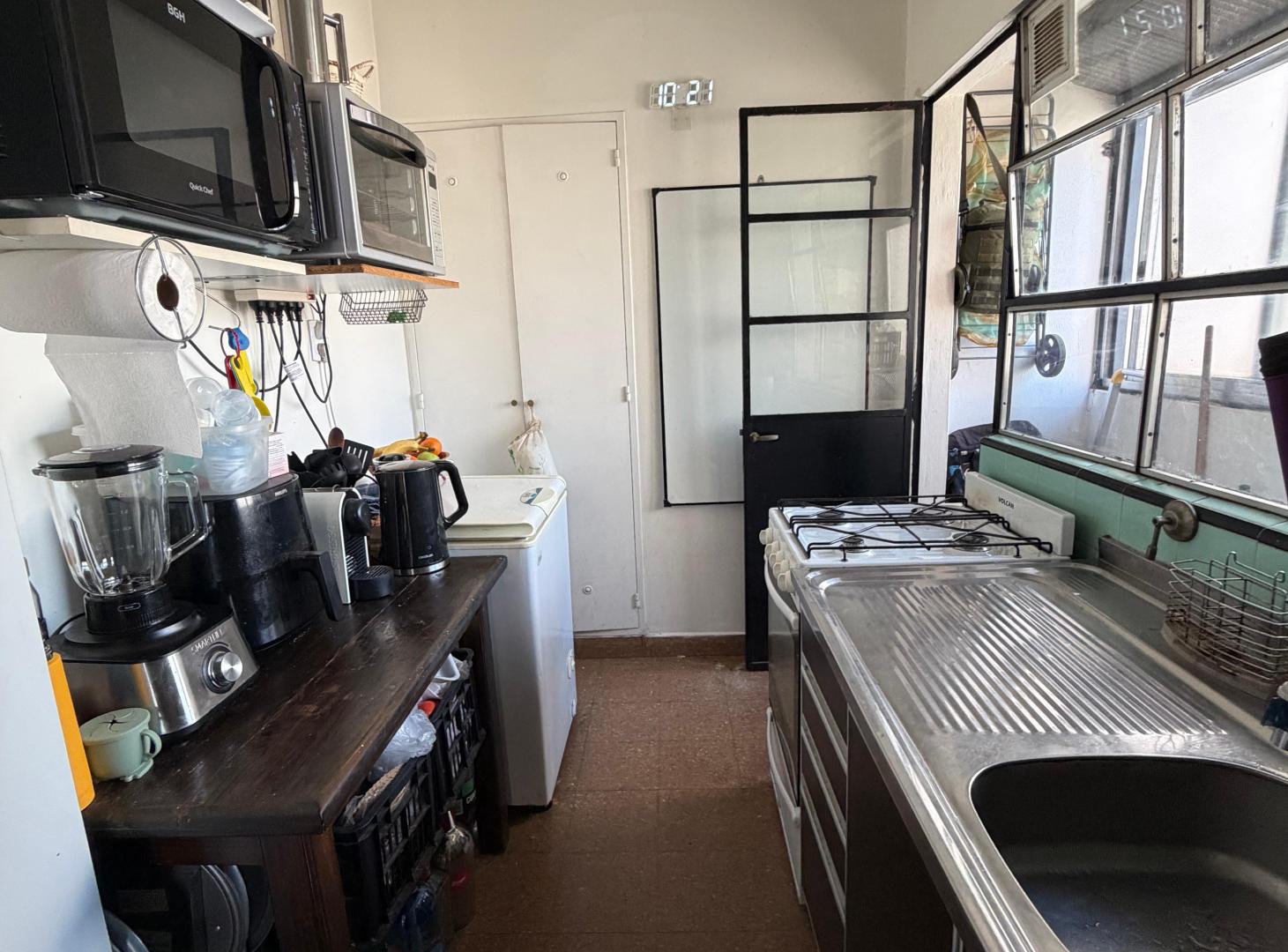Foto de VENTA DPTO 3 AMBIENTES AL FRENTE CON BAULERA. MUY LUMINOSO, imagen 4