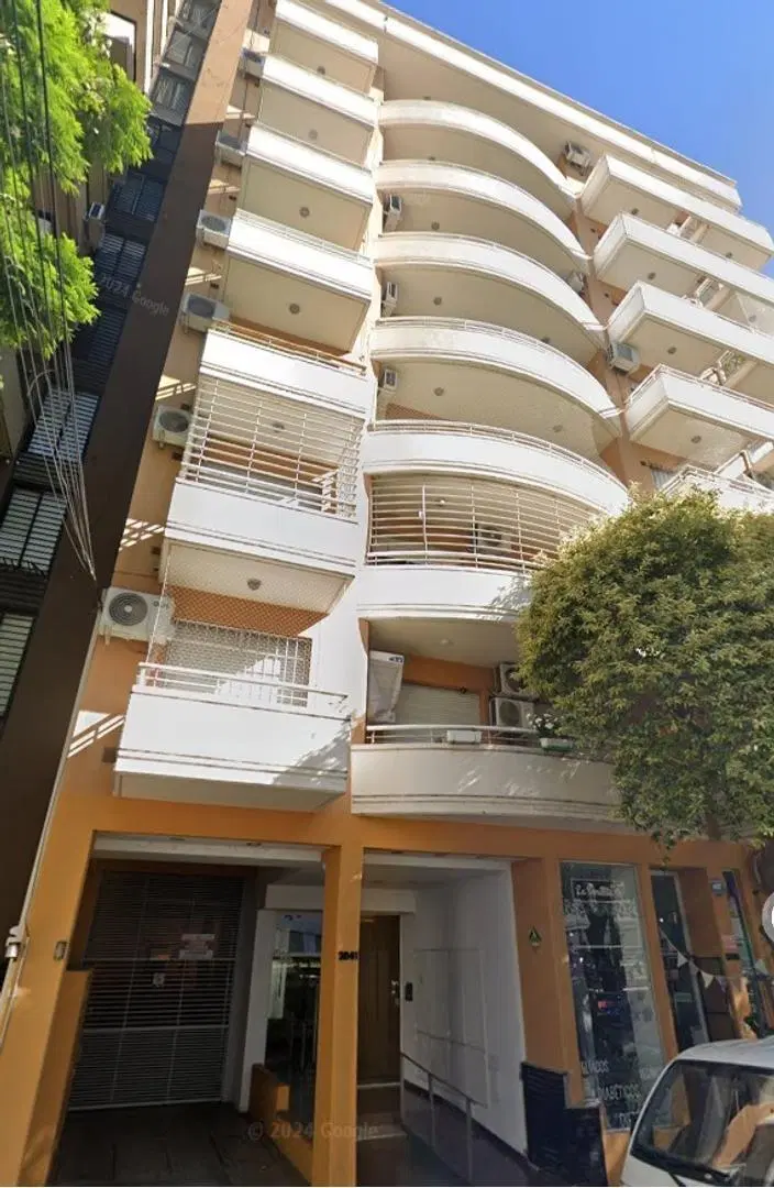 Hermoso MONOAMBIENTE en ALQUILER!! San Luis 2041, Rosario. 3