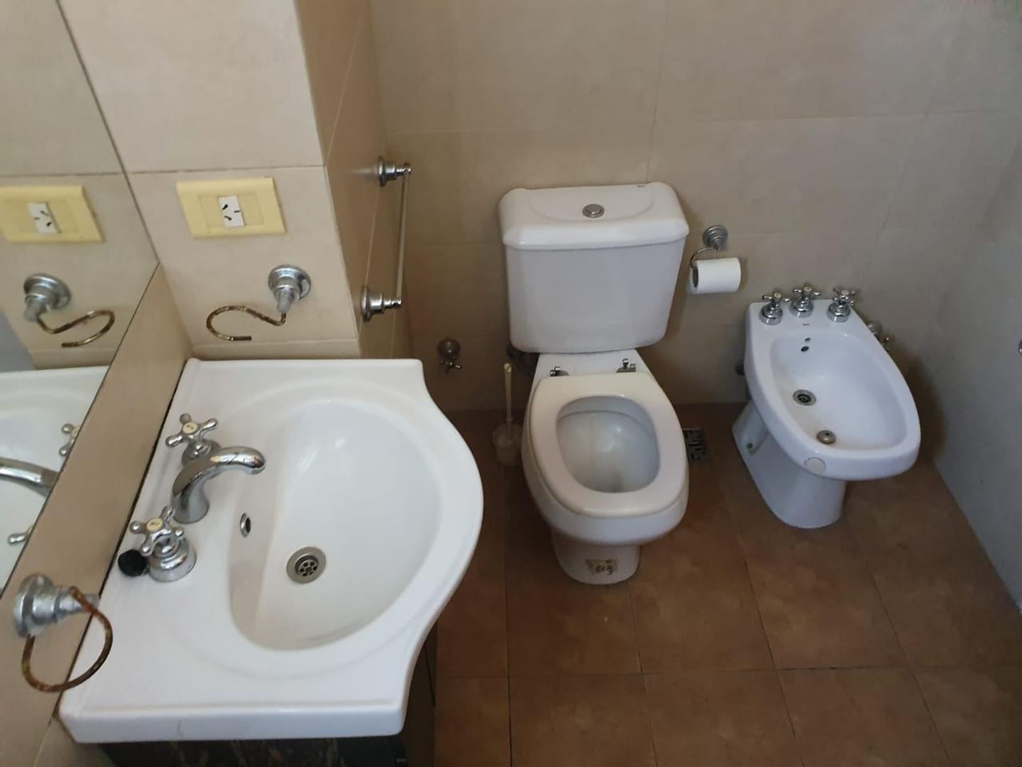 Foto de HERMOSO DEPTO DOS DORMITORIOS Y DOS BAÑOS, imagen 4