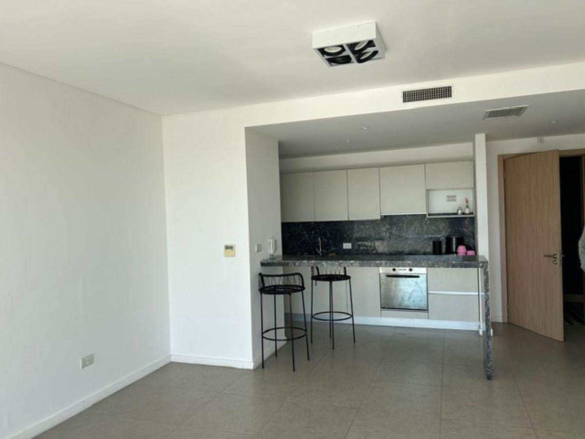 Foto de Departamento muy luminoso vista al Polo, muy buena orientacion, imagen 3