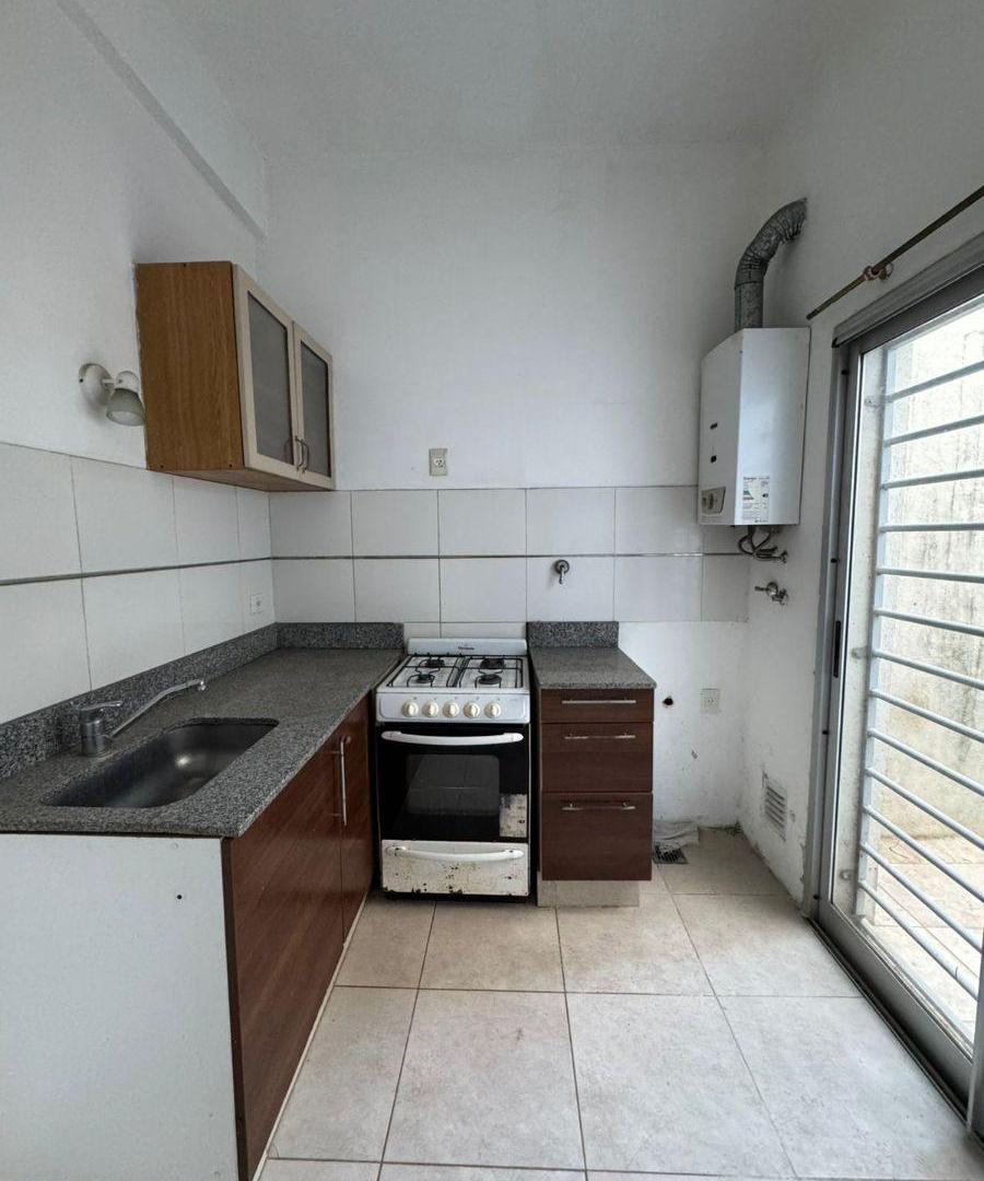 Foto de DEPTO EN VENTA 4 AMB, PACHECO 541, imagen 3
