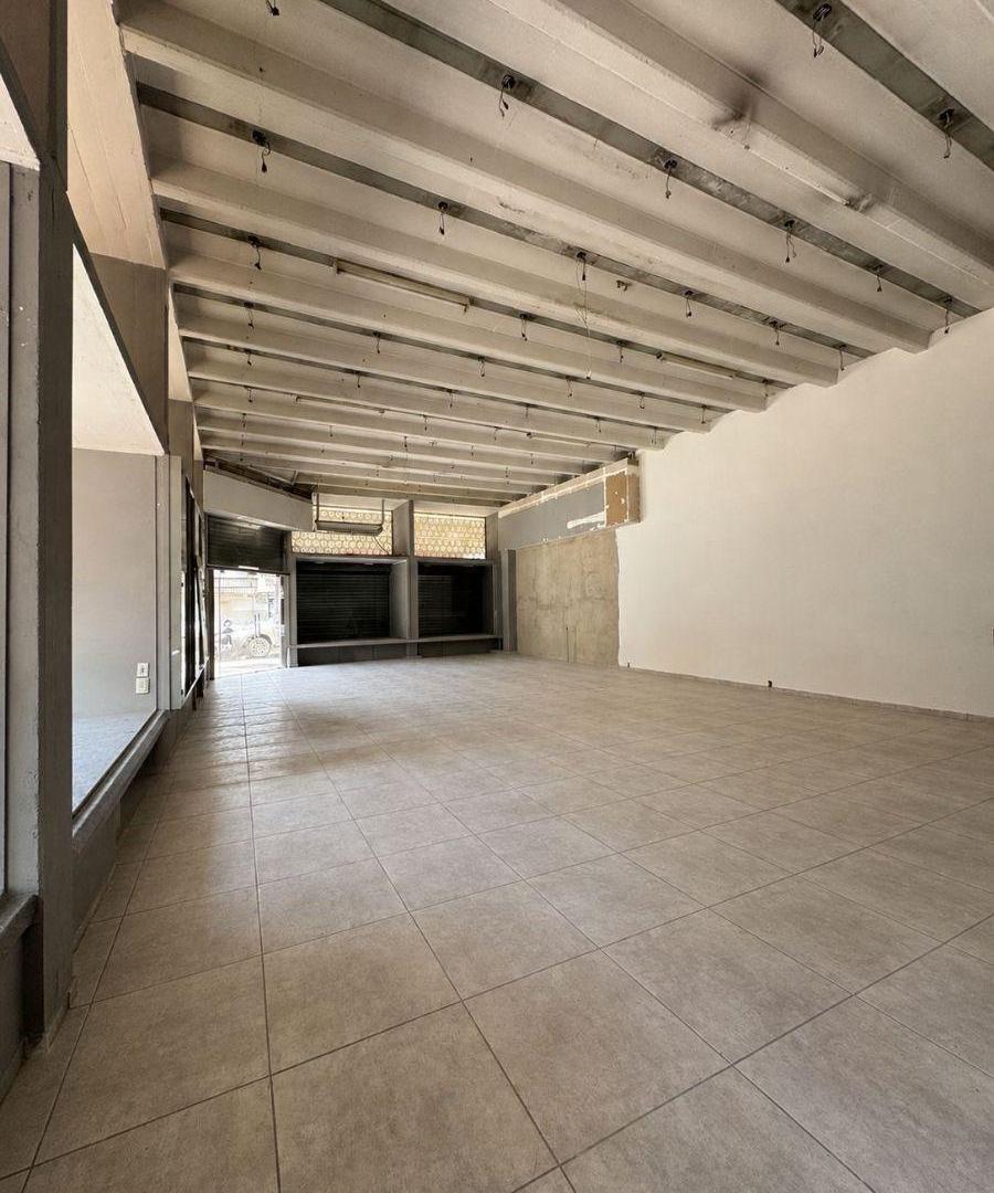 Foto de ALQUILER LOCAL COMERCIAL EN JUSTA LIMA Y AMEGHINO, ZÁRATE, imagen 4