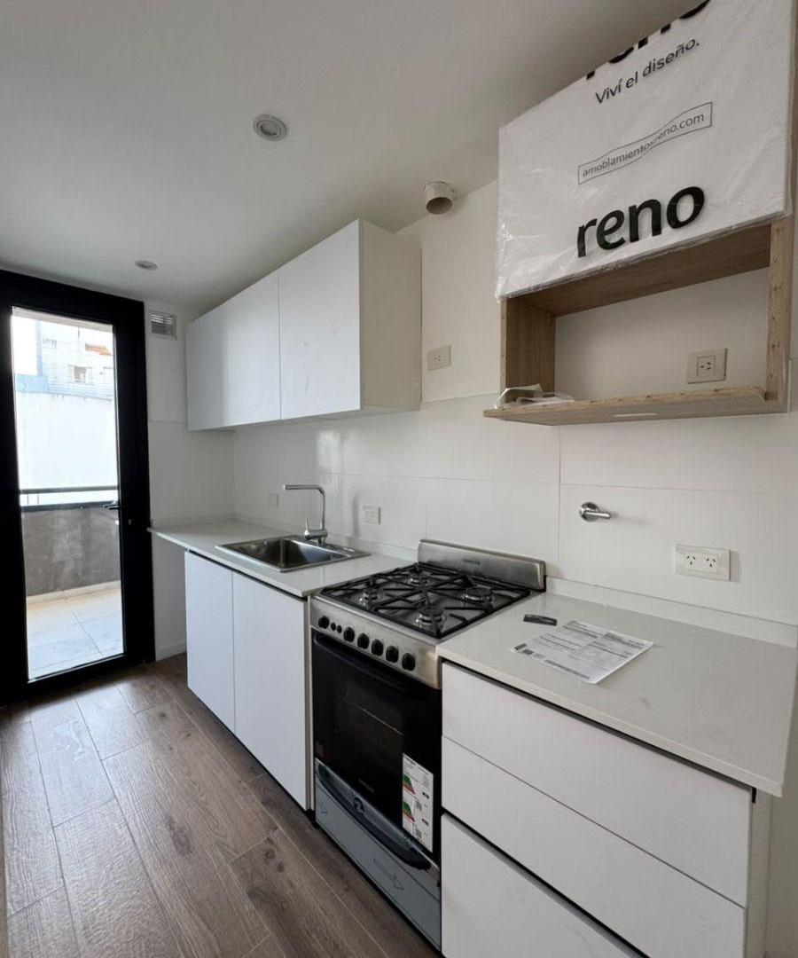 Foto de VENTA DEPARTAMENTO 2 AMB. + COCHERA EN ALEM E ITUZAINGO, ZÁRATE, imagen 5