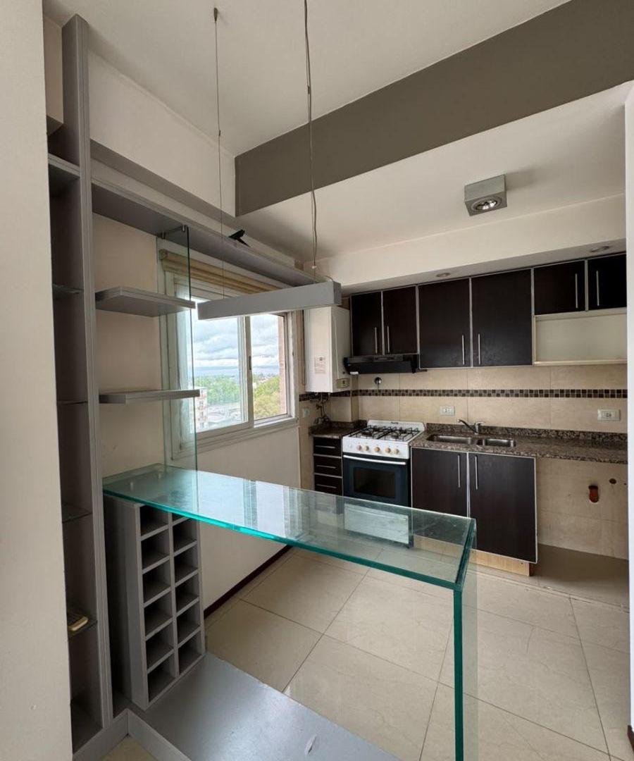 Foto de VENTA DEPTO. HIPÓLITO YRIGOYEN 889, imagen 5