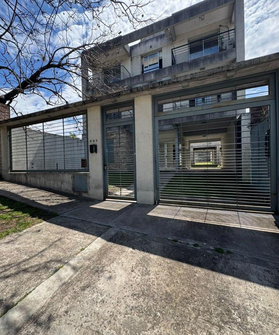 Foto de VENTA DEPTO 2 AMB. + COCHERA EN PACHECO 541, ZÁRATE., imagen 2