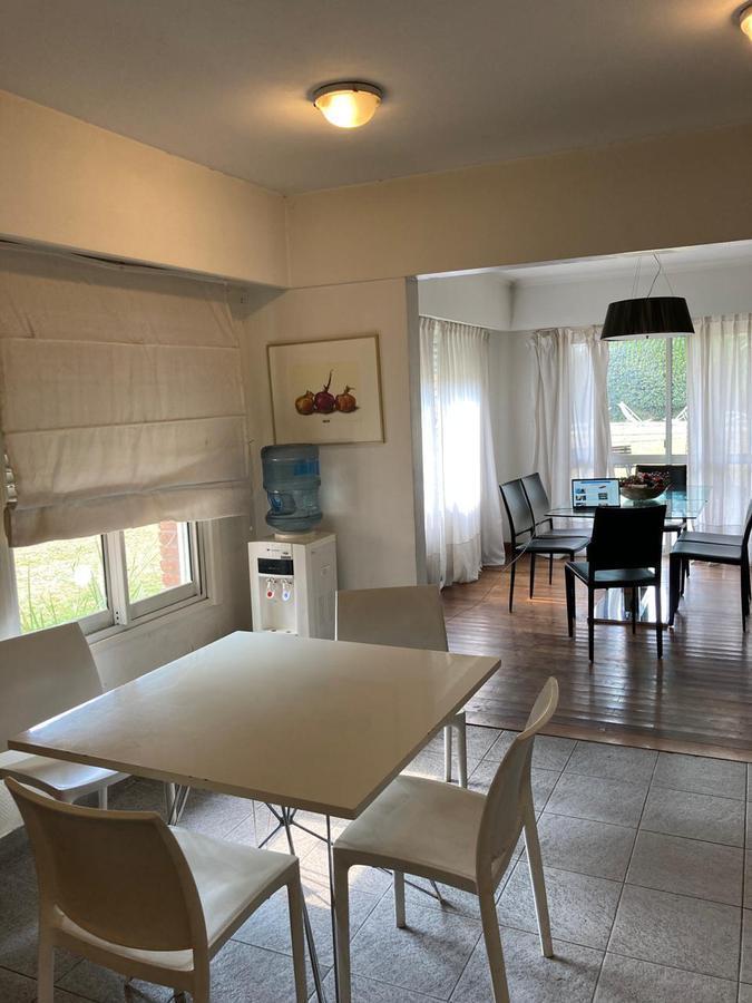 Casa - Fisherton 3